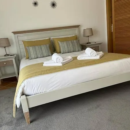 Cantinho Da Carminho 145978/al Casa de Férias Amoreira (Leiria)